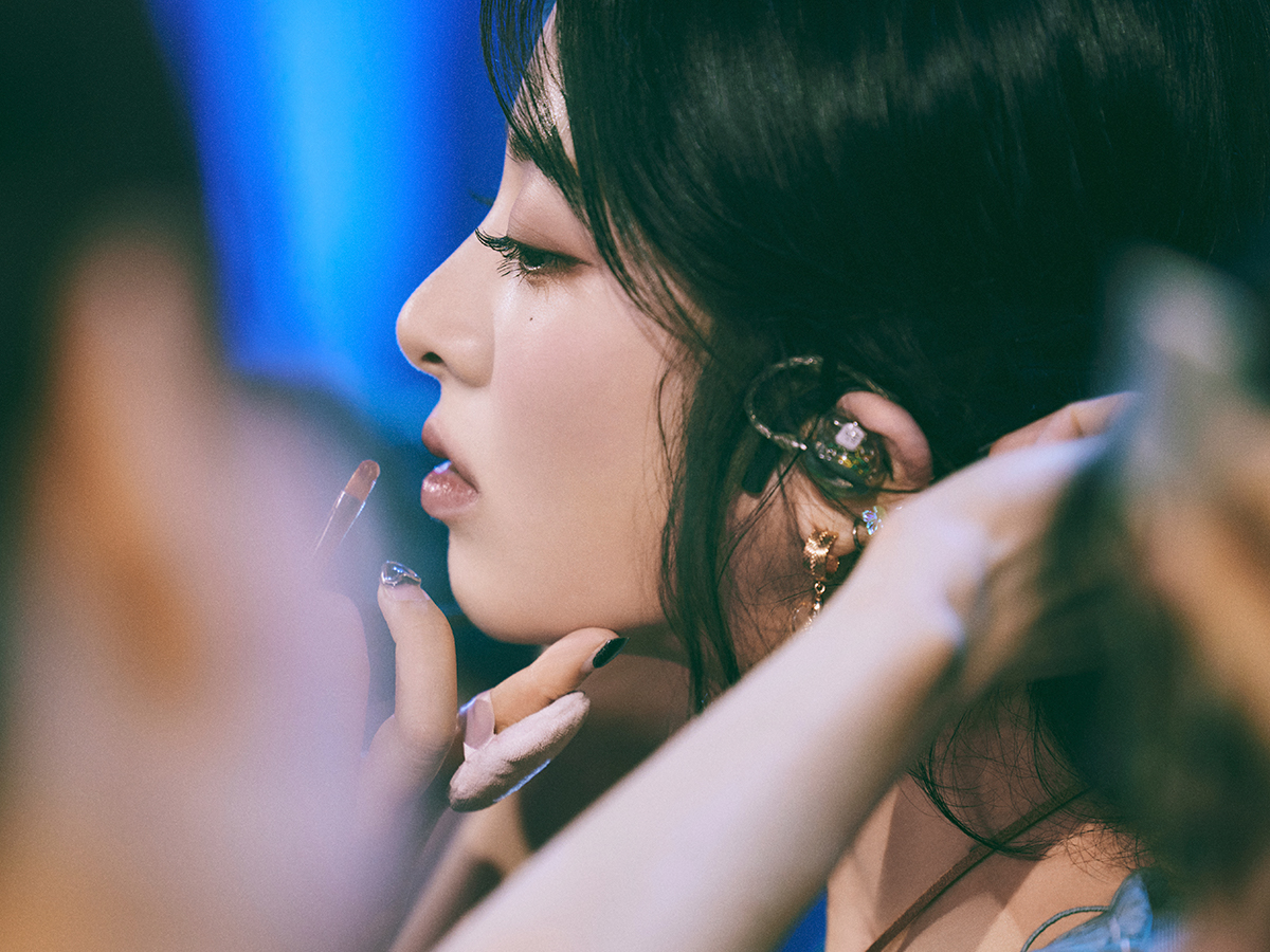 HUH YUNJIN「まっすぐな道ではなくても、LE SSERAFIMとなら