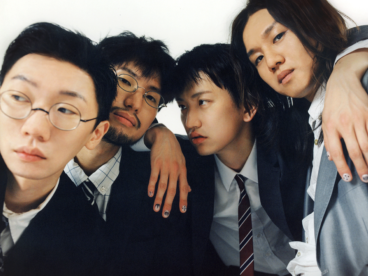 실리카겔, 언제나 새롭고 용감한 밴드 - Weverse Magazine